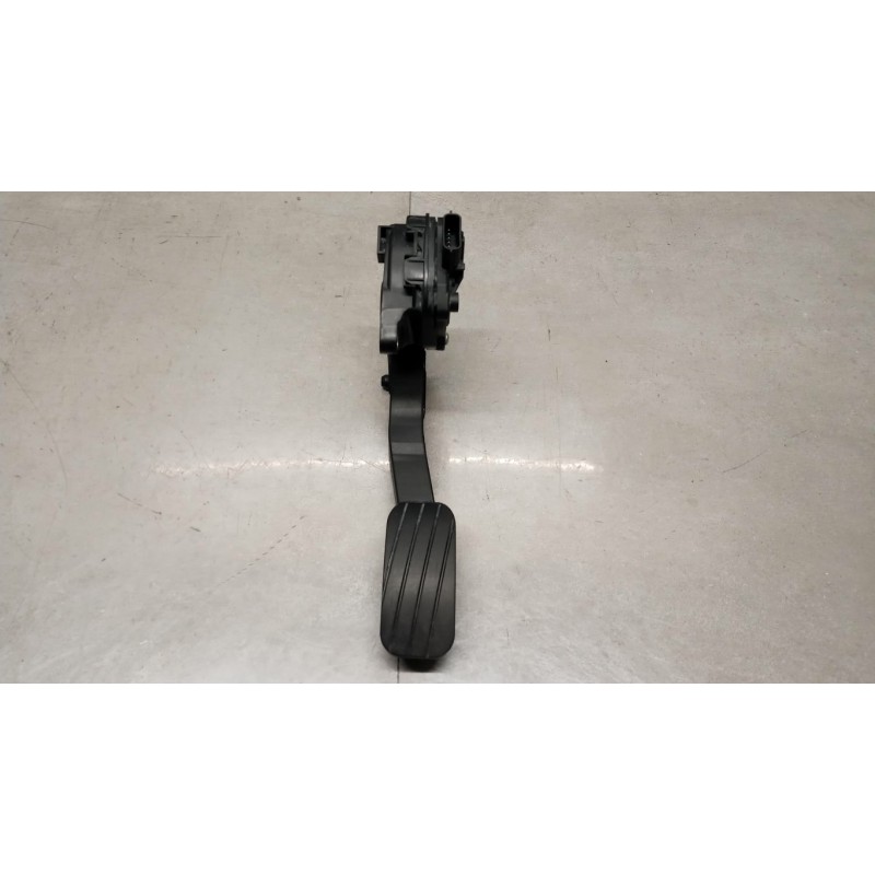 RENAULT van ELETRONIC THROTTLE PEDAL  RENAULT van Master 2014>2019 used