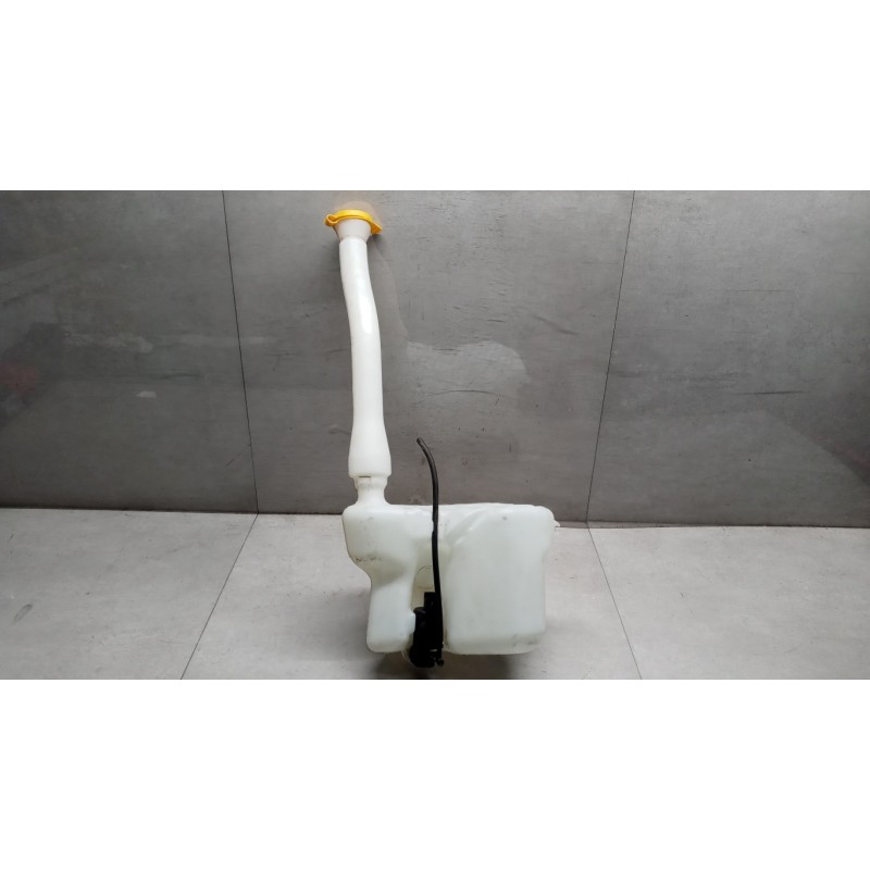 RENAULT van VASCHETTA ACQUA TERGI PARABREZZA RENAULT van Master 2014>2019 usato