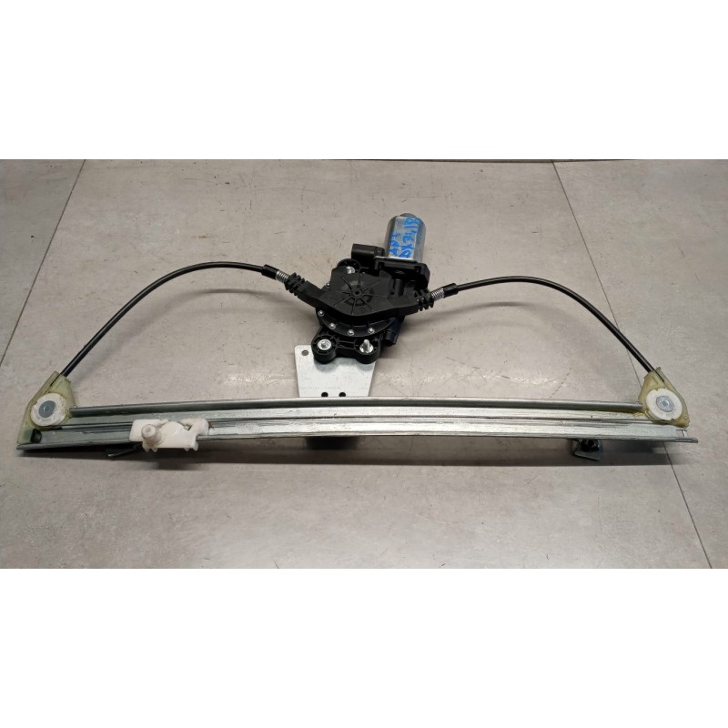 FIAT FRONT RIGHT POWERED WINDOWS  FIAT Doblo' 2005>2009 used