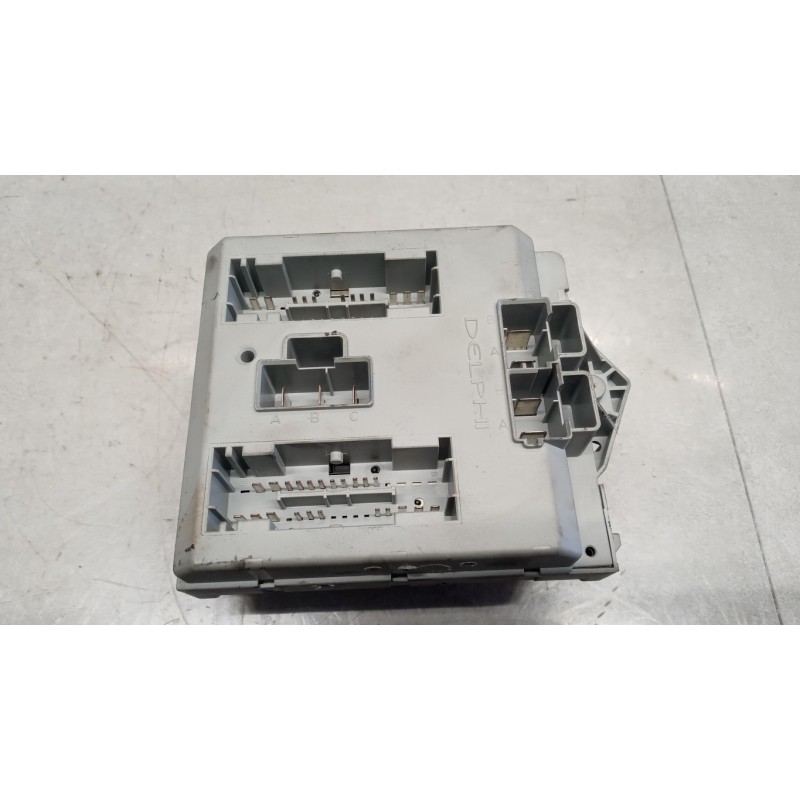 FIAT FUSE BOX FIAT Doblo' 2005>2009 used