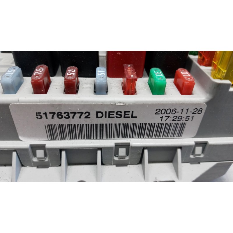 FIAT FUSE BOX FIAT Doblo' 2005>2009 used