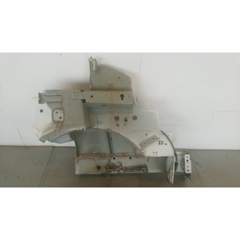 RENAULT van LONGHERONE ANTERIORE DESTRO RENAULT van Master 2014>2019 usato