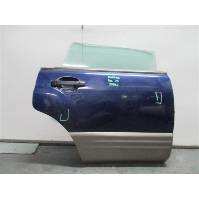 SUBARU RIGHT REAR DOOR  SUBARU Forester 1997>2002 used