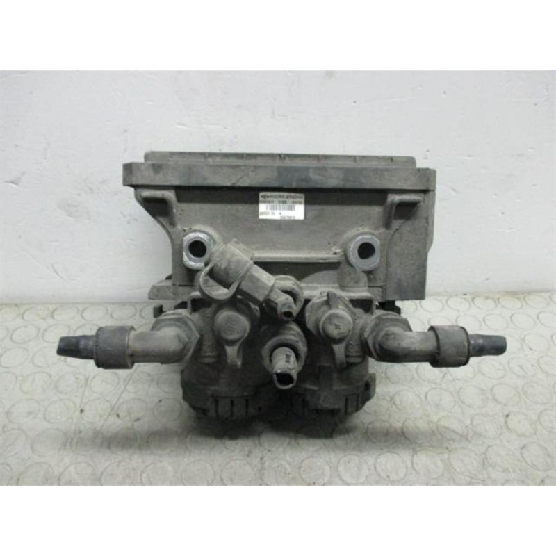 RENAULT truck CENTRALINA EBS CONTROLLO FRENATA RENAULT truck Magnum 2001>2010 usato