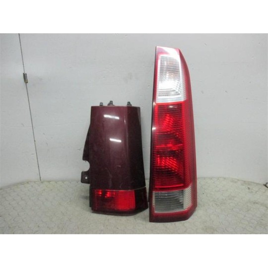 FARO POSTERIORE ESTERNO DESTRO OPEL Meriva A 2003>2006 usato