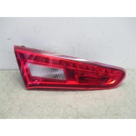 LEFT REAR LEF LIGHT ON BACK...