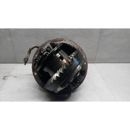 GRUPPO DIFFERENZIALE POSTERIORE MITSUBISHI Pajero 1991>1996 (V20) usato