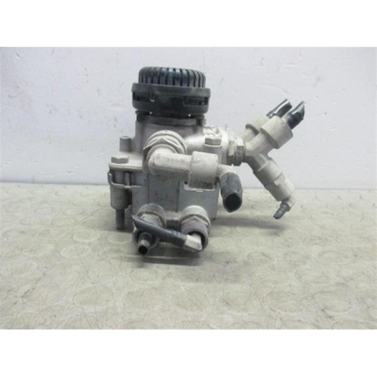 VARIOUS BRAKE 2 RENAULT truck Premium 1996>2005 used