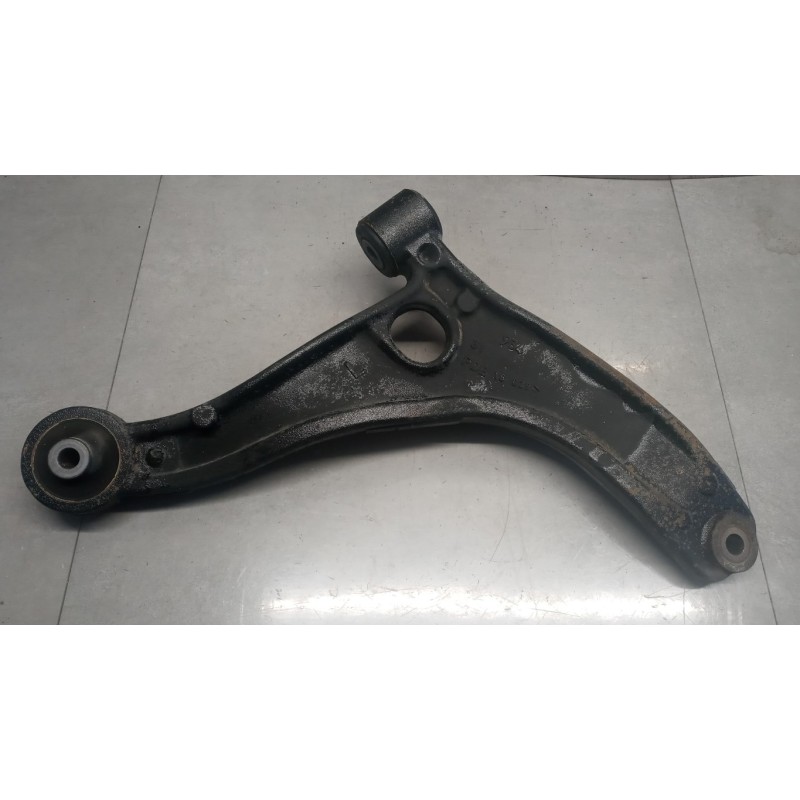 RENAULT van CONTROL ARM FRONT LOWER LEFT  RENAULT van Master 2014>2019 used