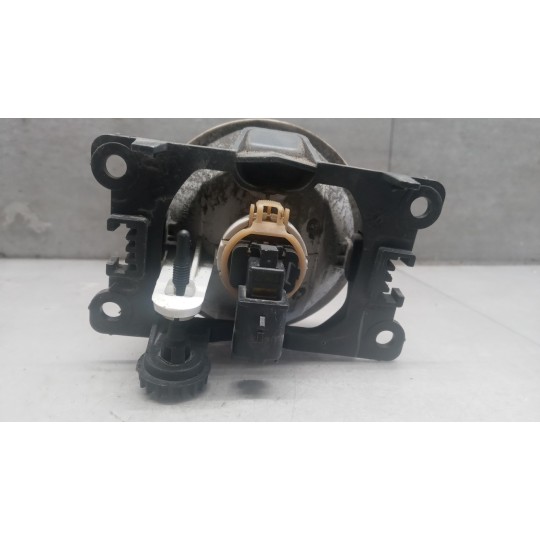 LEFT FOG LIGHT LAMP PEUGEOT 3008 2009> used