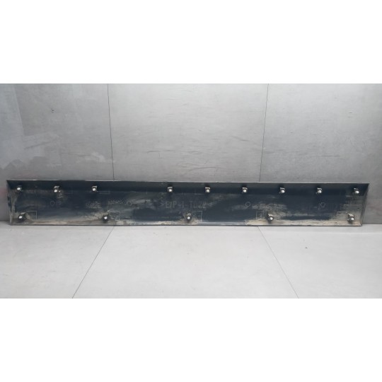 PLASTICHE ESTERNE VARIE RENAULT van Master 2014>2019 used