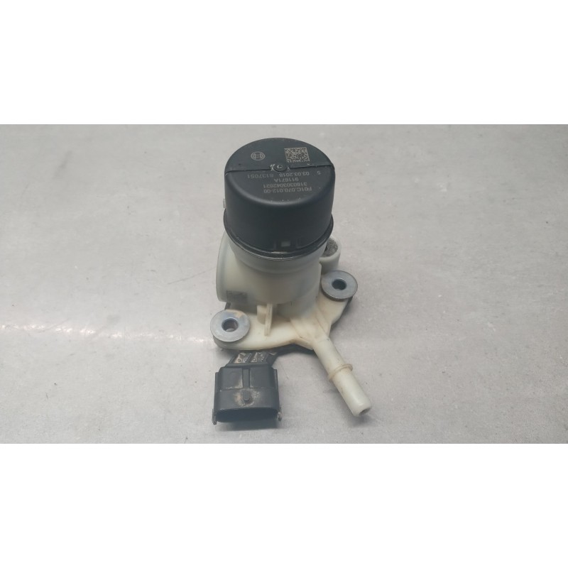 RENAULT van ADBLUE PUMP RENAULT van Master 2014>2019 used