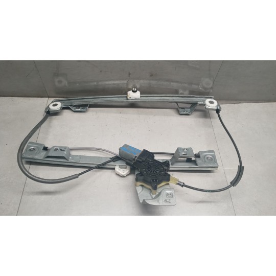 MOTORINO TERGI ANTERIORE RENAULT Kangoo 2013>2021 usato