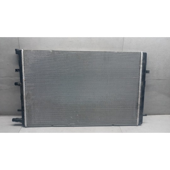 RADIATORE ACQUA RENAULT Kangoo 2013>2021 usato