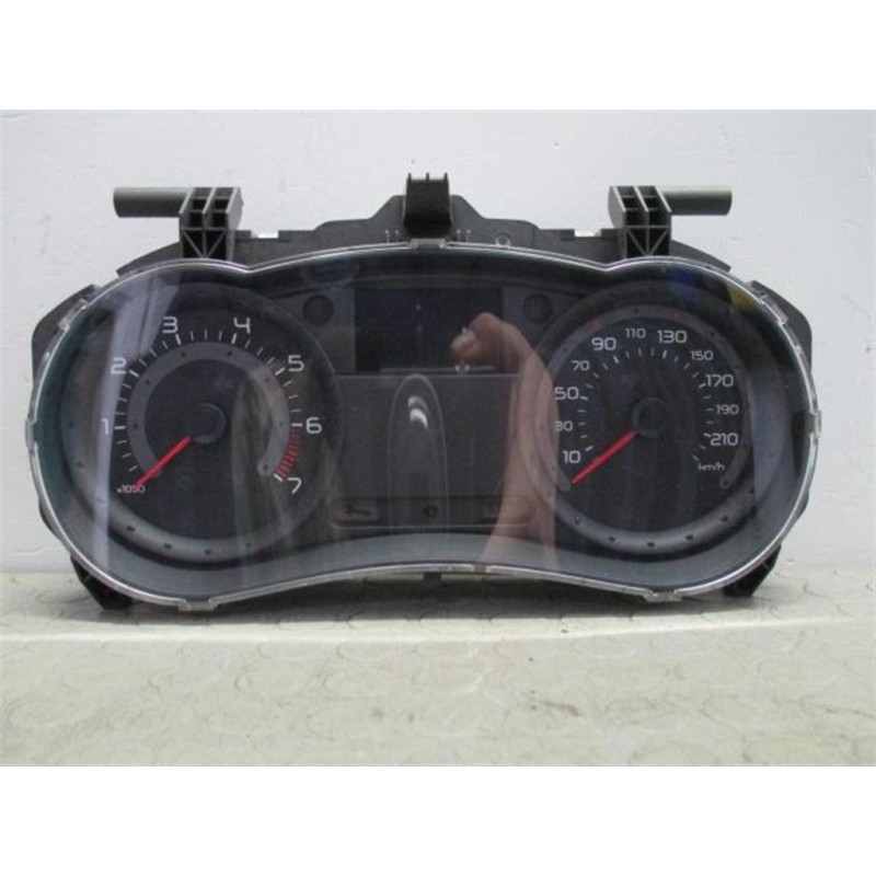 RENAULT INSTRUMENT PANEL RENAULT Clio 2005>2009 used