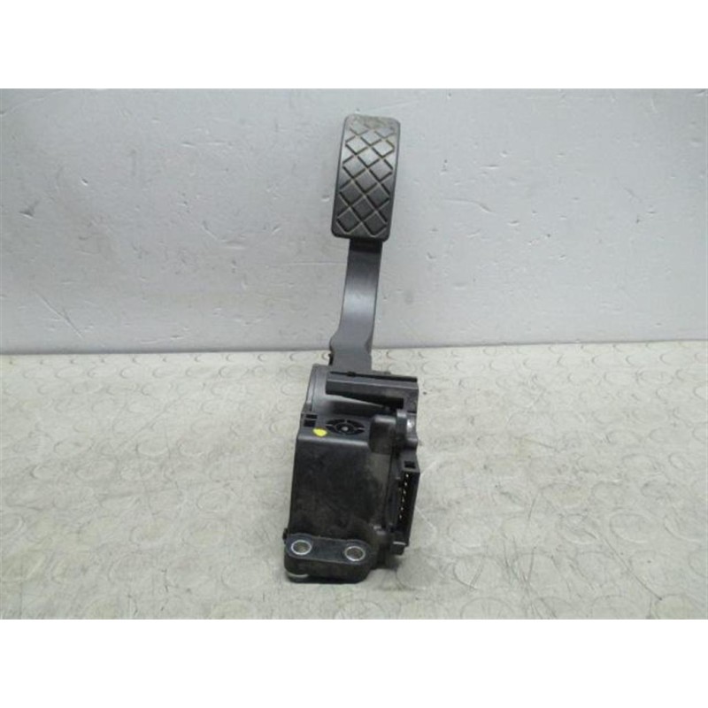 VOLKSWAGEN ELETRONIC THROTTLE PEDAL  VOLKSWAGEN Polo 2005>2009 used