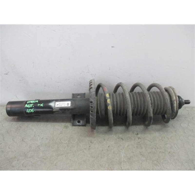 SKODA RIGHT FRONT SHOCK ASSORBER SKODA Fabia 2007>2014 (5J) used