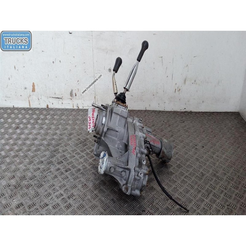 MITSUBISHI RIPARTITORE MITSUBISHI Pajero 1989>1991 (L040) usato