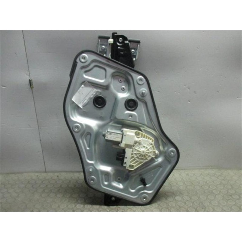 SKODA ALZA VETRI ANTERIORI SINISTRO SKODA Yeti 2012> usato