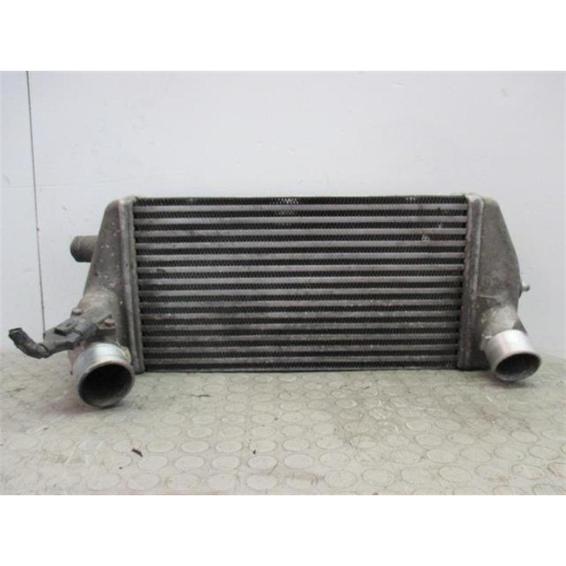 KIA RADIATORE INTERCOOLERS KIA Carnival 2007> usato