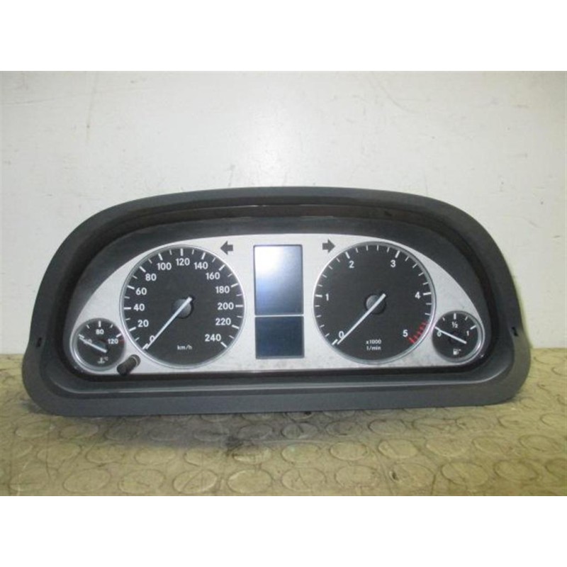 MERCEDES-BENZ QUADRO STRUMENTI MERCEDES-BENZ Classe B (W245) 2005>2008 usato