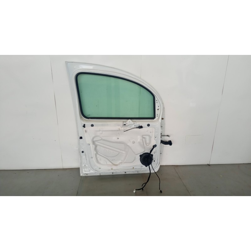 RENAULT LEFT FRONT DOOR RENAULT Kangoo 2013>2021 used