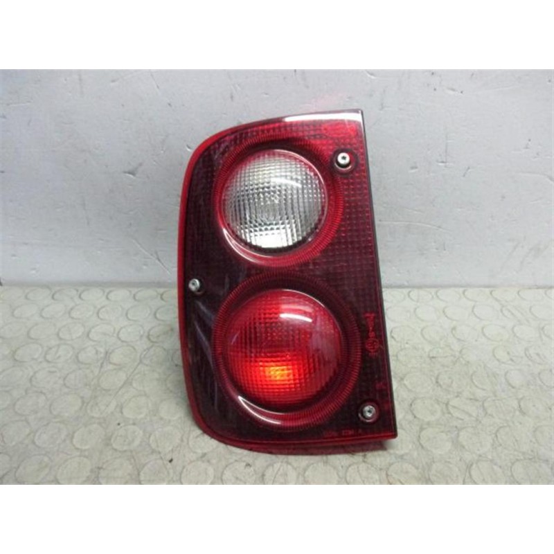 LAND ROVER LEFT REAR LIGHT 
 LAND ROVER Freelander 2002>2006 used
