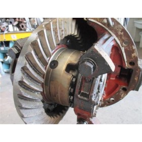 REAR DIFFERENTIAL 
 VOLVO...