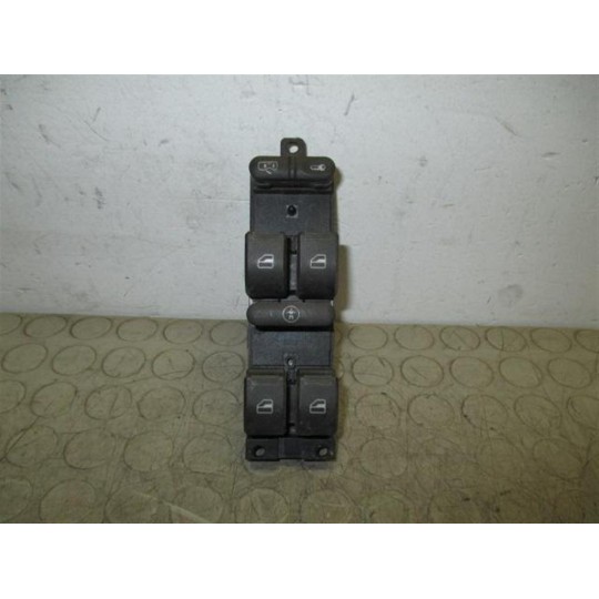 INTERRUTTORI E PULSANTI ALZAVETRI DR Dr5 2007> usato