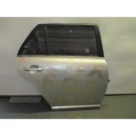 RIGHT REAR DOOR  TOYOTA...