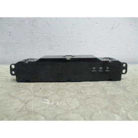 DISPLAY VARI CHEVROLET...