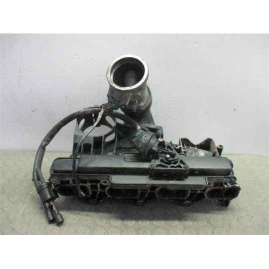 COLLETTORE MERCEDES-BENZ Classe C (W204) 2007>2011 usato