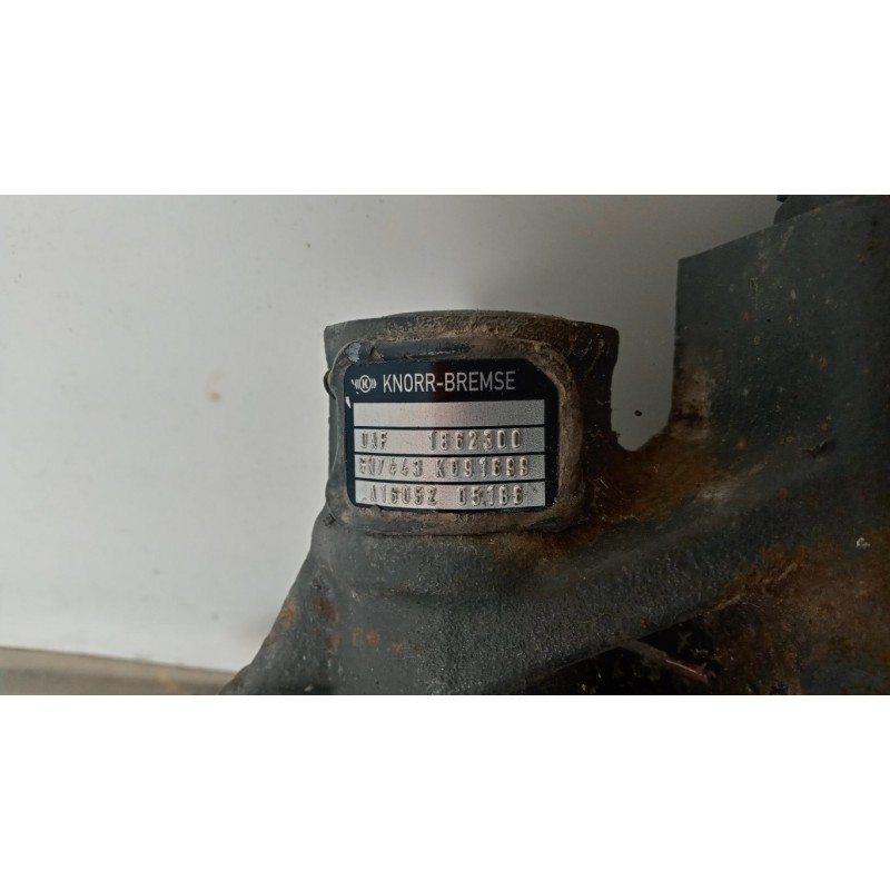 DAF LEFT REAR CALIPER BRAKE  DAF XF106 used