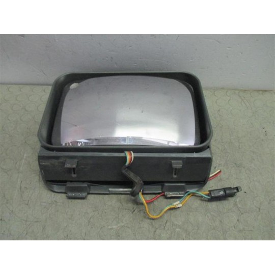 LOOK AT WHEEL MIRROR IVECO EUROTECH used