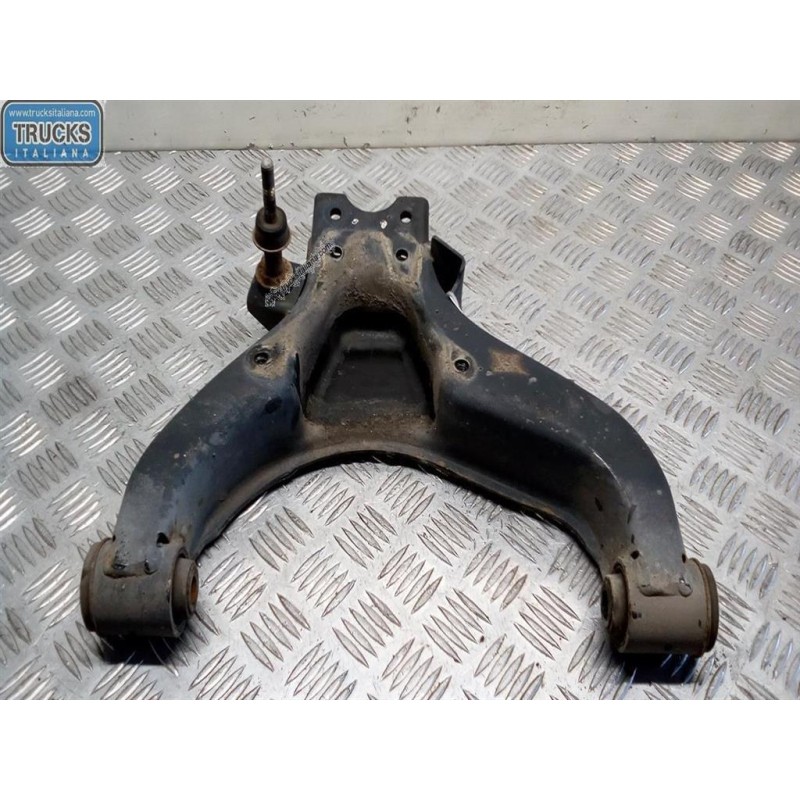 NISSAN truck CONTROL ARM FRONT LOWER RIGHT  NISSAN truck Cabstar 1999>2005 used