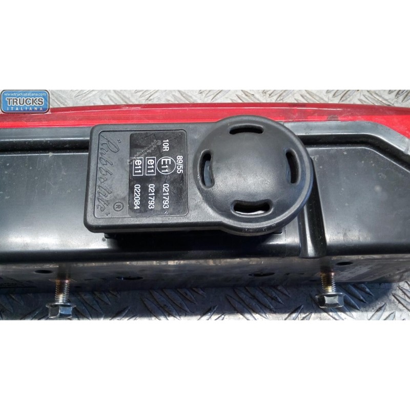 VOLVO truck RIGHT REAR LIGHT VOLVO truck FH12 II 2002>2008 used