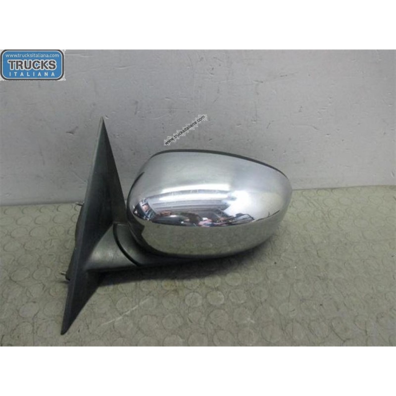 CHRYSLER LEFT ELETRIC REAR-VIEW MIRROR  CHRYSLER 300 C used