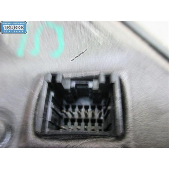 LEFT ELETRIC REAR-VIEW MIRROR  CHRYSLER 300 C used