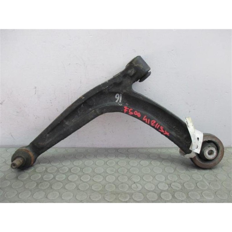 FIAT BRACCIO OSCILLANTE ANTERIORE INFERIORE SINISTRO FIAT F.500 2007>2015 usato