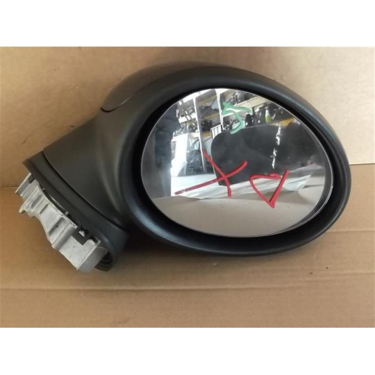 RETROVISORE ELETTRICO DESTRO MINI R56  2006>2011 usato