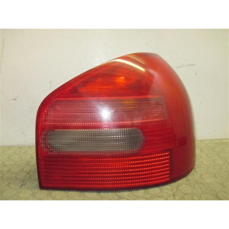 AUDI RIGHT REAR LIGHT AUDI A3 1996>2000 used