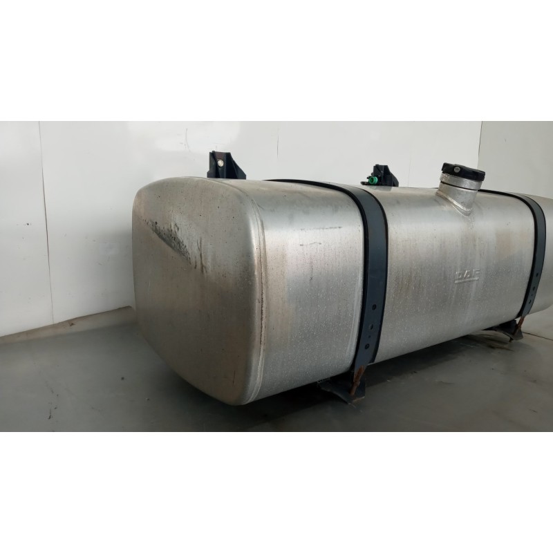 DAF SERBATOIO CARBURANTE DAF XF106 usato