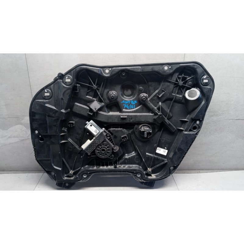 BMW ALZA VETRI ANTERIORI DESTRO BMW Serie 1 (F40) 2019> usato