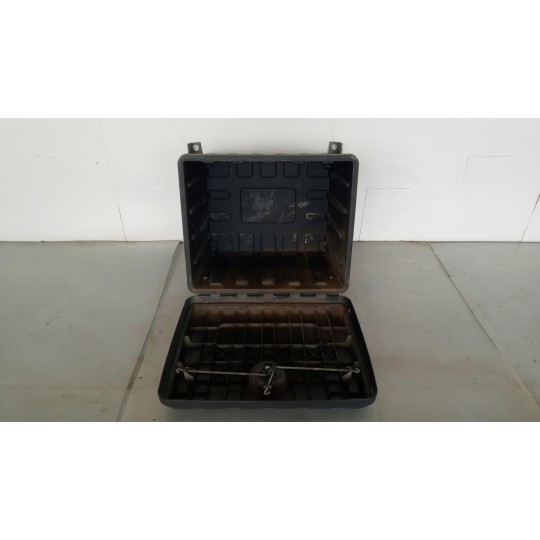 CASSA PORTA ATTREZZI DAF XF106 usato