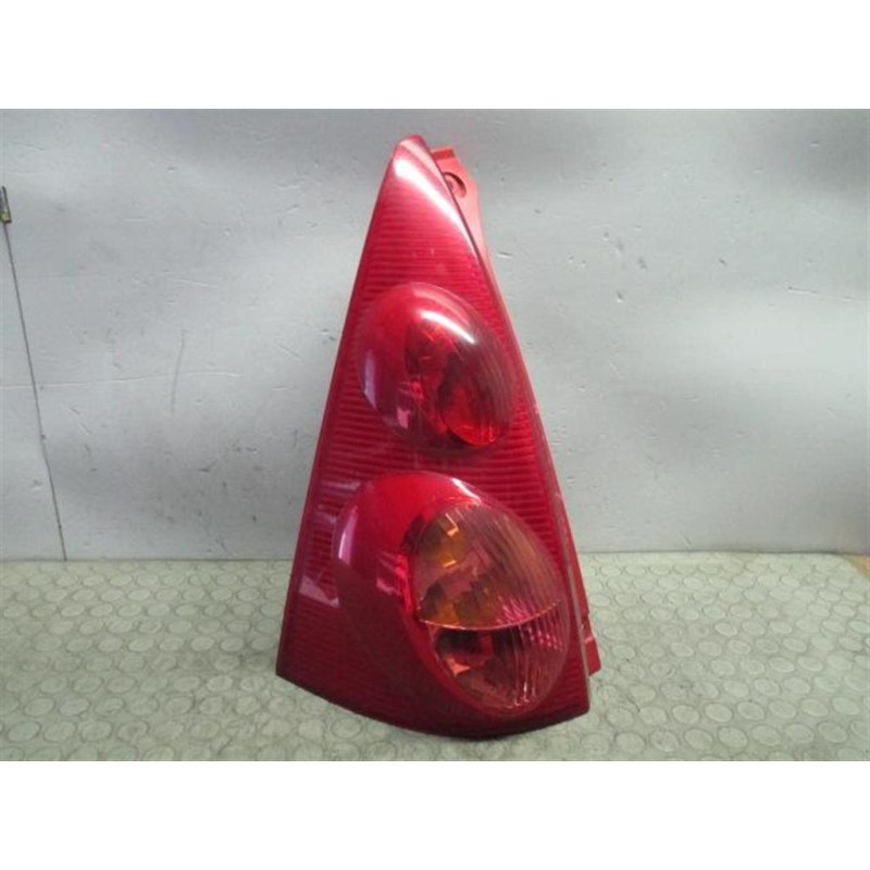 PEUGEOT FARO POSTERIORE ESTERNO SINISTRO PEUGEOT 107 2008>2012 usato