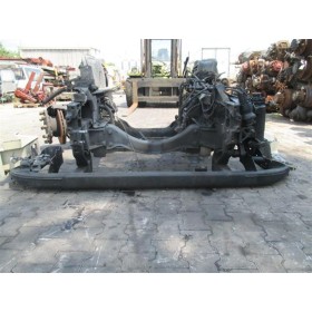 TRAVERSA ANTERIORE PARAURTO...