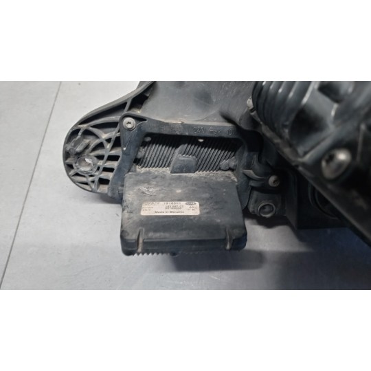 FARO ANT LED DESTRO DAF XF106 usato