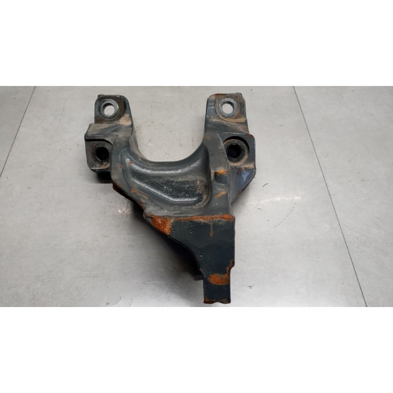 DAF SUPPORTO SOSPENSIONI DAF XF106 usato