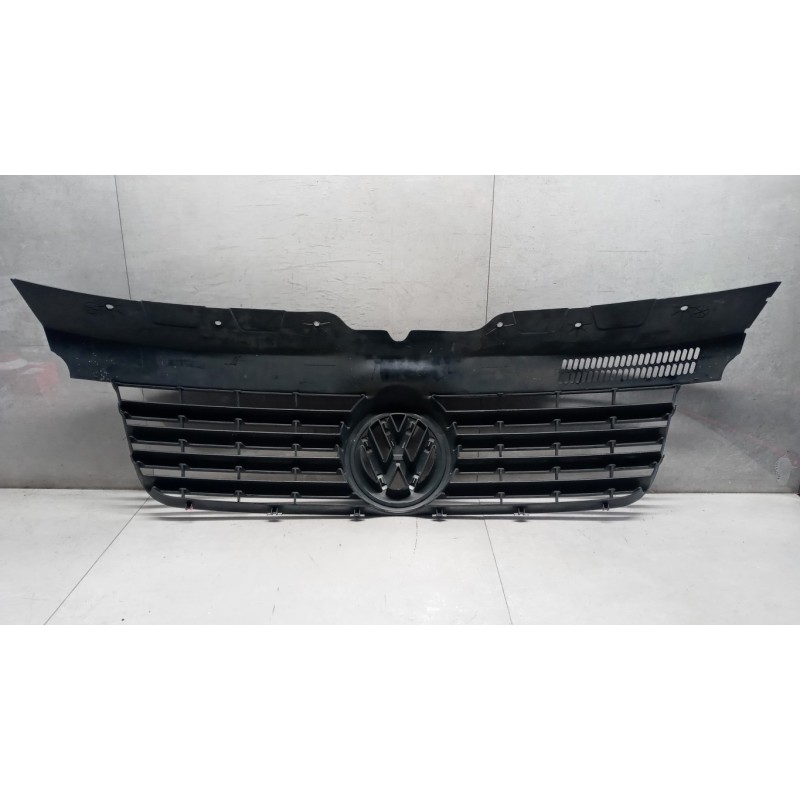 VOLKSWAGEN van MASKS VOLKSWAGEN van Trasporter T5 2003>2009 used