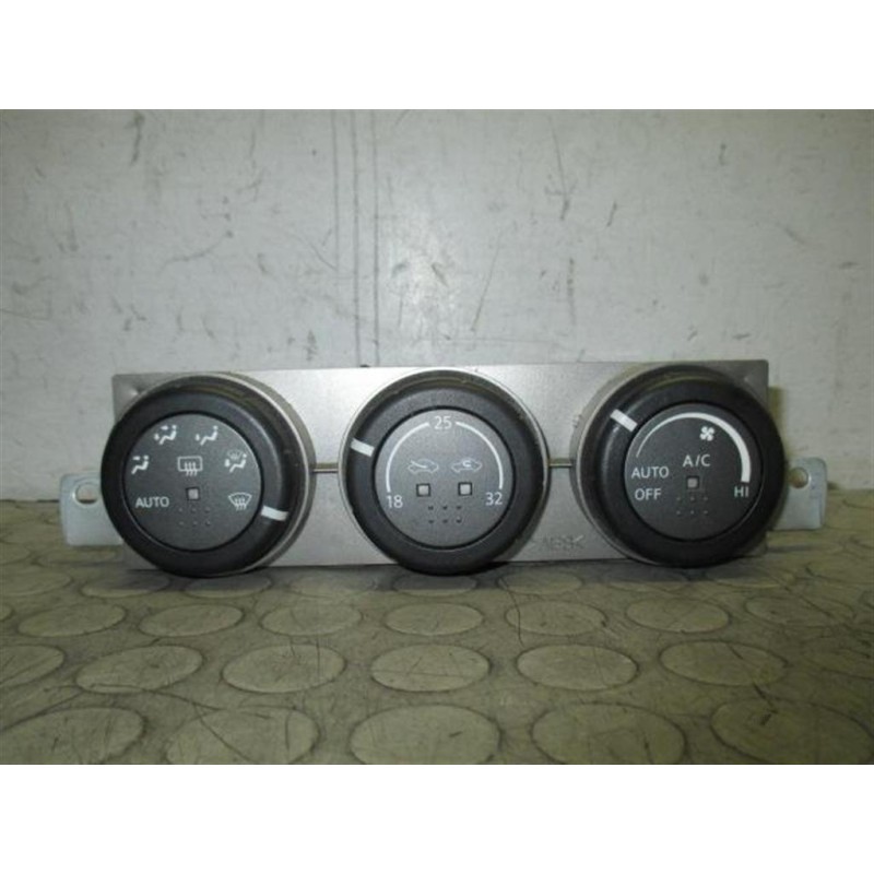 NISSAN CENTRALINA CLIMATIZZATORE NISSAN X-Trail 2001>2006 usato